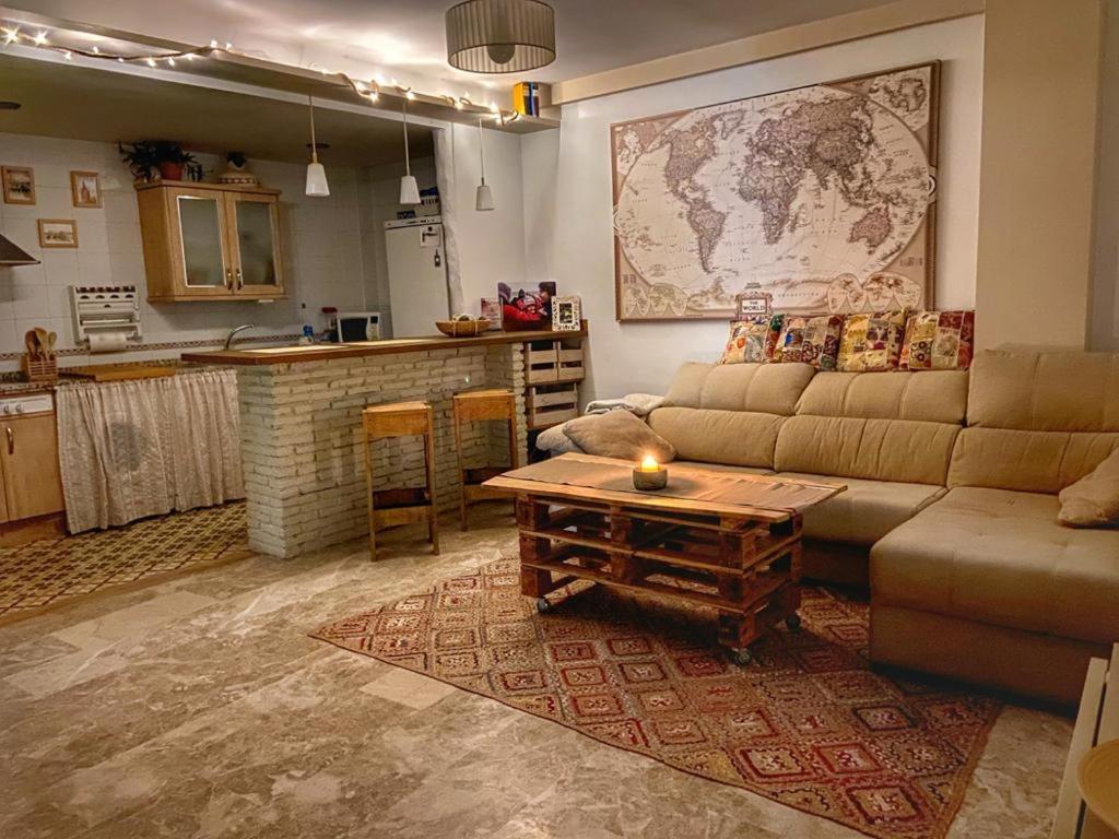 La Casa De Payan Con Parking Gratuito! Apartment Camas Luaran gambar